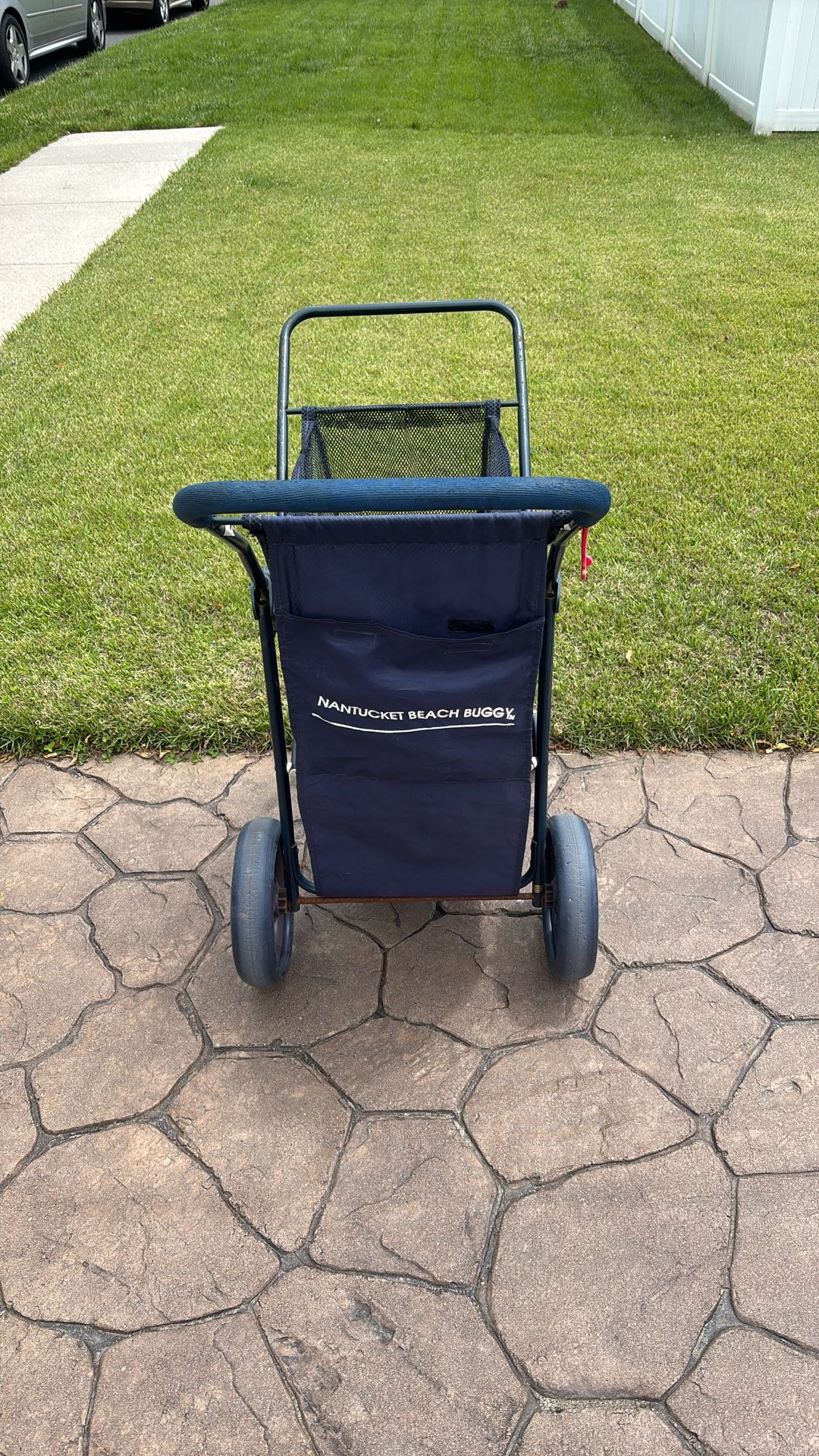 Beach Cart In Good Condition. $25.00 Dollars.