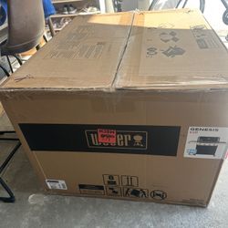 BRAND NEW IN BOX - Weber Genesis E-415 Gas Grill (Black)