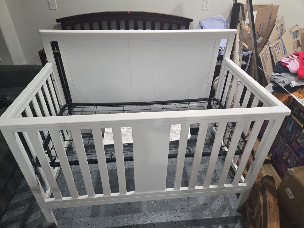 White Crib