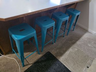 4 Stools