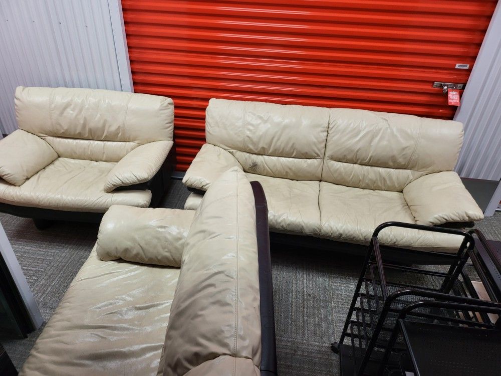 3pc Leather Couch