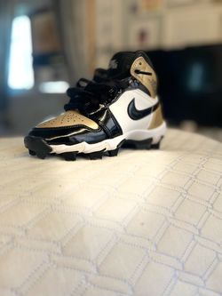 Nike Air Jordan 1 Gold Toe Cleats
