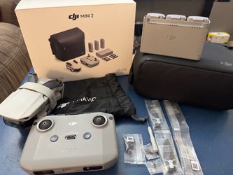 DJI Mini 2 Fly More Combo by