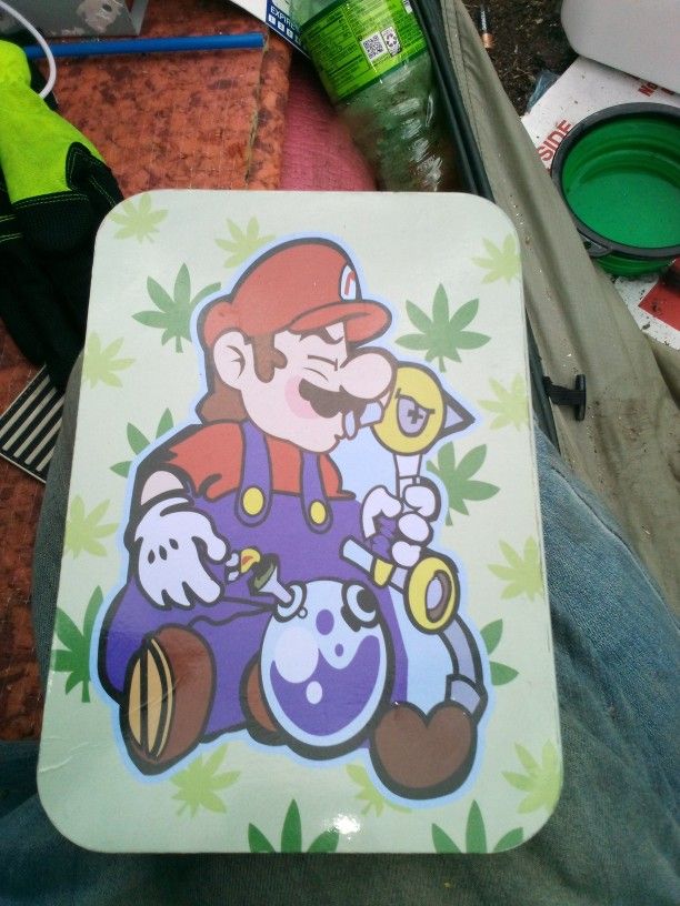 Super Mario Weed Tray W/Magnetic Top 
