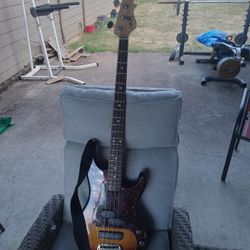 G&L Bass With Soft Shell Gig Bag