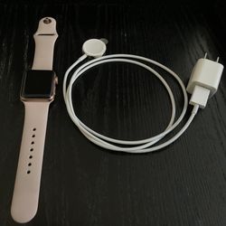 Apple Watch 38mm Series 3 - Includes Charger 