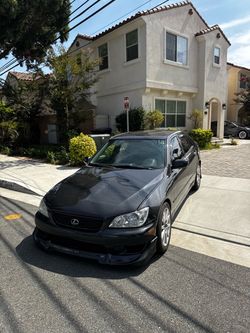 2002 Lexus IS