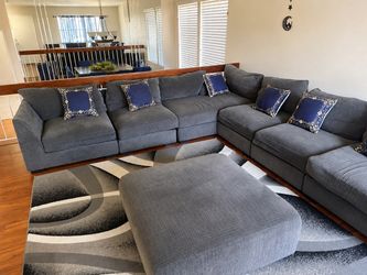 Furniture of America 8-Piece Gray Modular Sectional + Ottoman