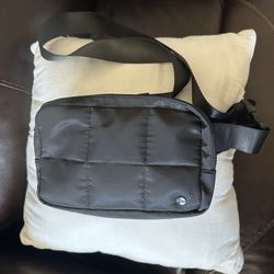 Black Cross Body Purse 
