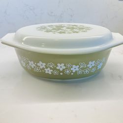Vintage Pyrex Spring Blossom Oval Casserole Dish Green “Crazy Daisy” With Lid 