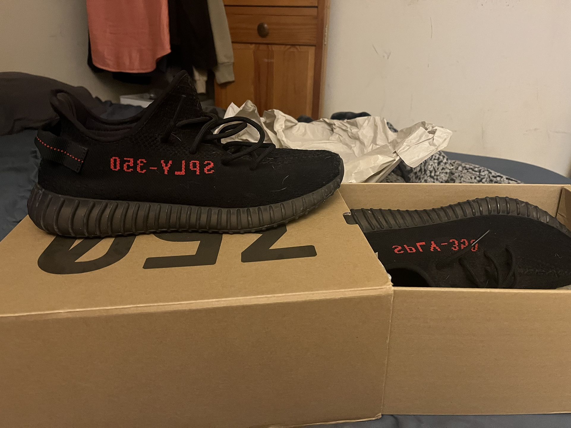 Yeezy Boost 350 Bred