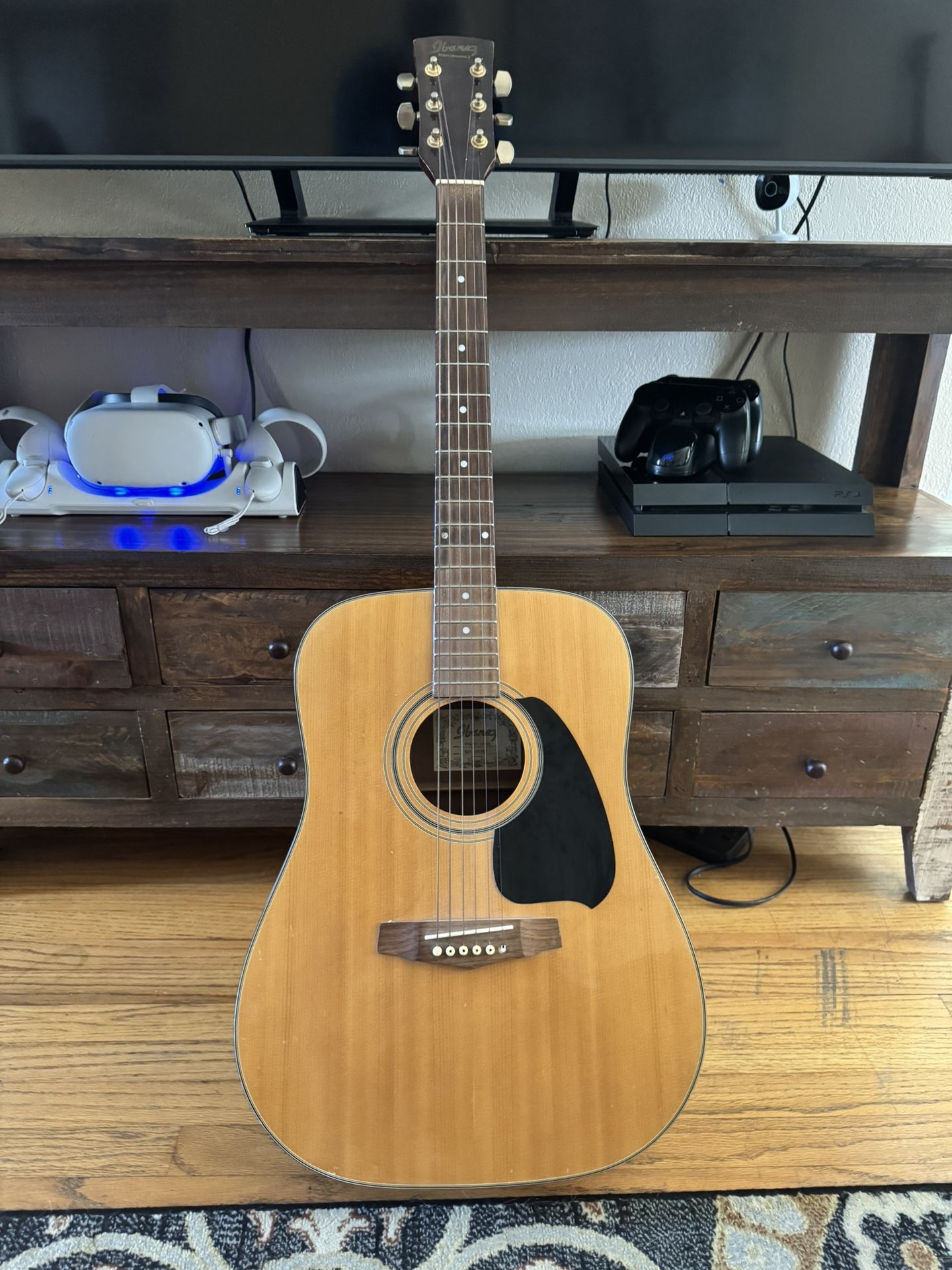 Acoustic Guitar