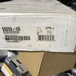 KOHLER Simplice Touchless Single-Handle Pull-Down Sprayer Kitchen Faucet in Matte Black Store SKU# 1005-159-418