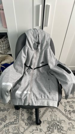 Unisex Nike Tech