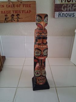 Pacific Northwest Coast Art Style Carving