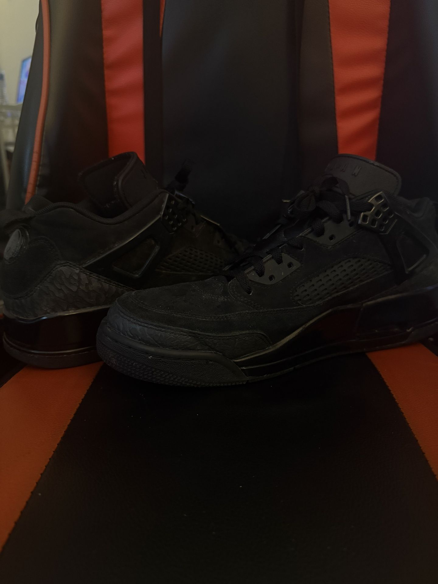 All black Jordan Spizike low