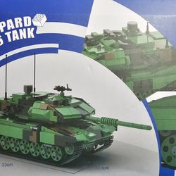 Leopard 2A6 Toy/model Tank 1063 Building Block Set