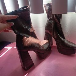 Forever 21 platform boots