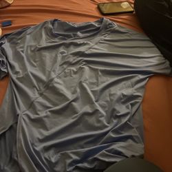 New Woman Shirt Size Xl Stretch Material