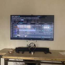 Sony 65” 4K TV + Heavy-Duty Wall Mount — Excellent Condition (XBR-65X850B)