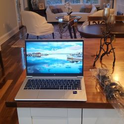 HP  Elite Book  640 G10 Laptop Intel  I7-1365U, 1.80 GHZ, WIN10, 16GB, 512 GB SSD HD

