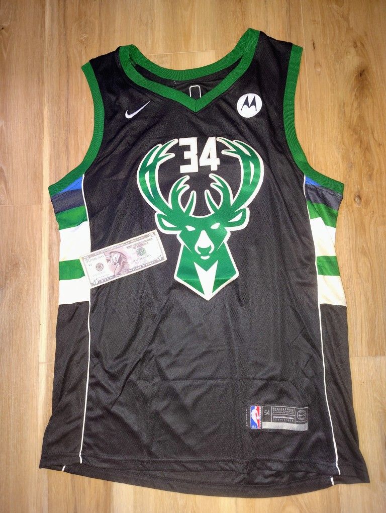 Giannis Antetokounmpo Jersey (Milwaukee Bucks)