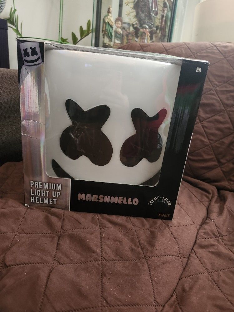 Marshmallow Light Up Helmet