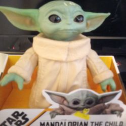 Star Wars Madalorian Baby Yoda