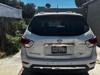 2016 Nissan Pathfinder