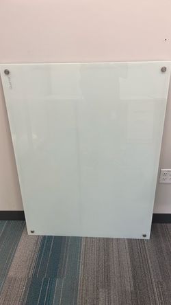 Glass white board- wall mounted