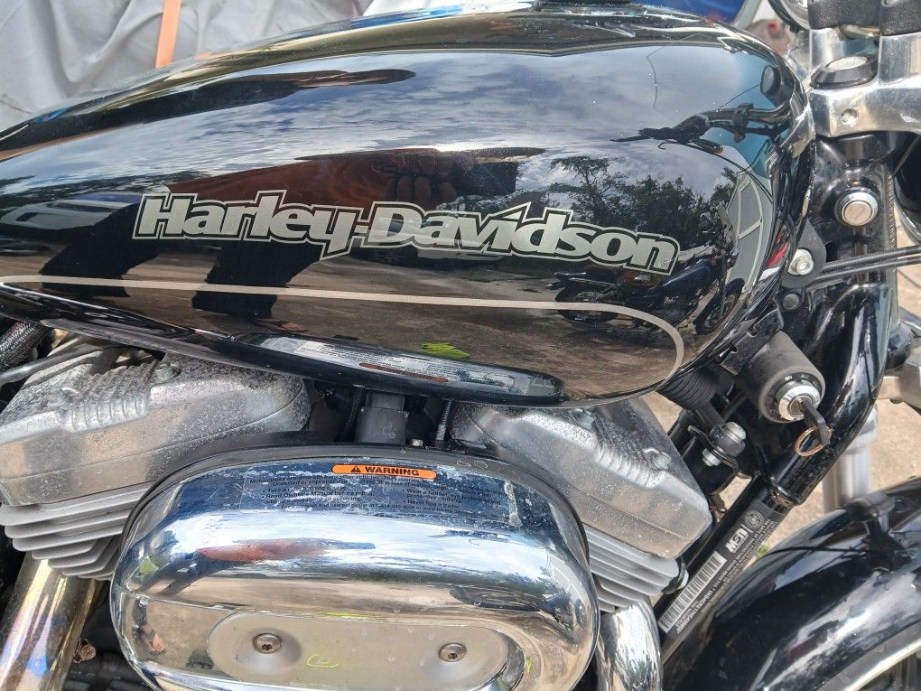201 7 Harley Davidson Roadster