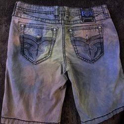 ROCK REVIVAL SHORTS SIZE 38