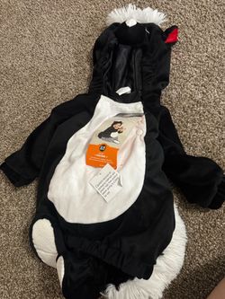 Infant skunk costume