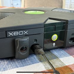 Original XBOX - Perfect Working Condition Includes 24 Games