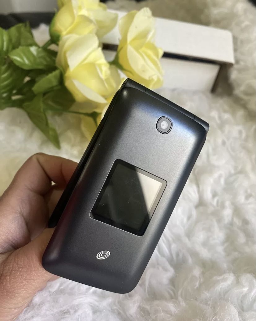 New Alcatel Prepaid Flip Phone