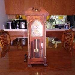 Wall Clock Model #444 /reloj De Pared Modelo#444