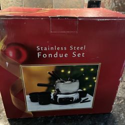 Never Used Fondue Set
