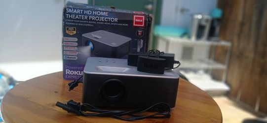 Smart h d home theater projector