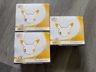 30th Celebration Etb Pokémon center edition