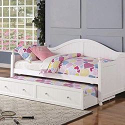 Brand New White Daybed with Curved Design and Trundle