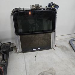 Sunroof 2008 Cadillac Eaclade 