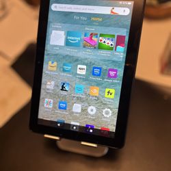 Amazon Fire 8  Tablet