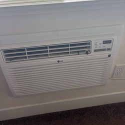 LG ac wall unit