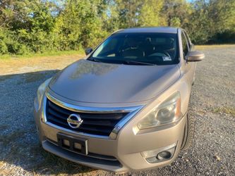 2015 Nissan Altima fully loaded