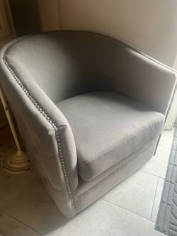 Swivel Barrel Chairs (2)