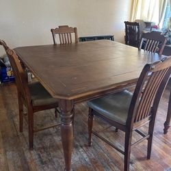 Dinning Table