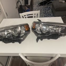 2018 4Runner OEM Headlight Assembly's 