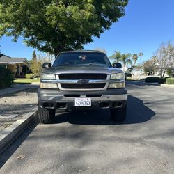 2004 Chevy Avalanche