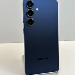 Samsung Galaxy S25 256gb. ( Fully Unlocked Device )