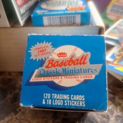 Baseball Clasic Miniatures Cards
